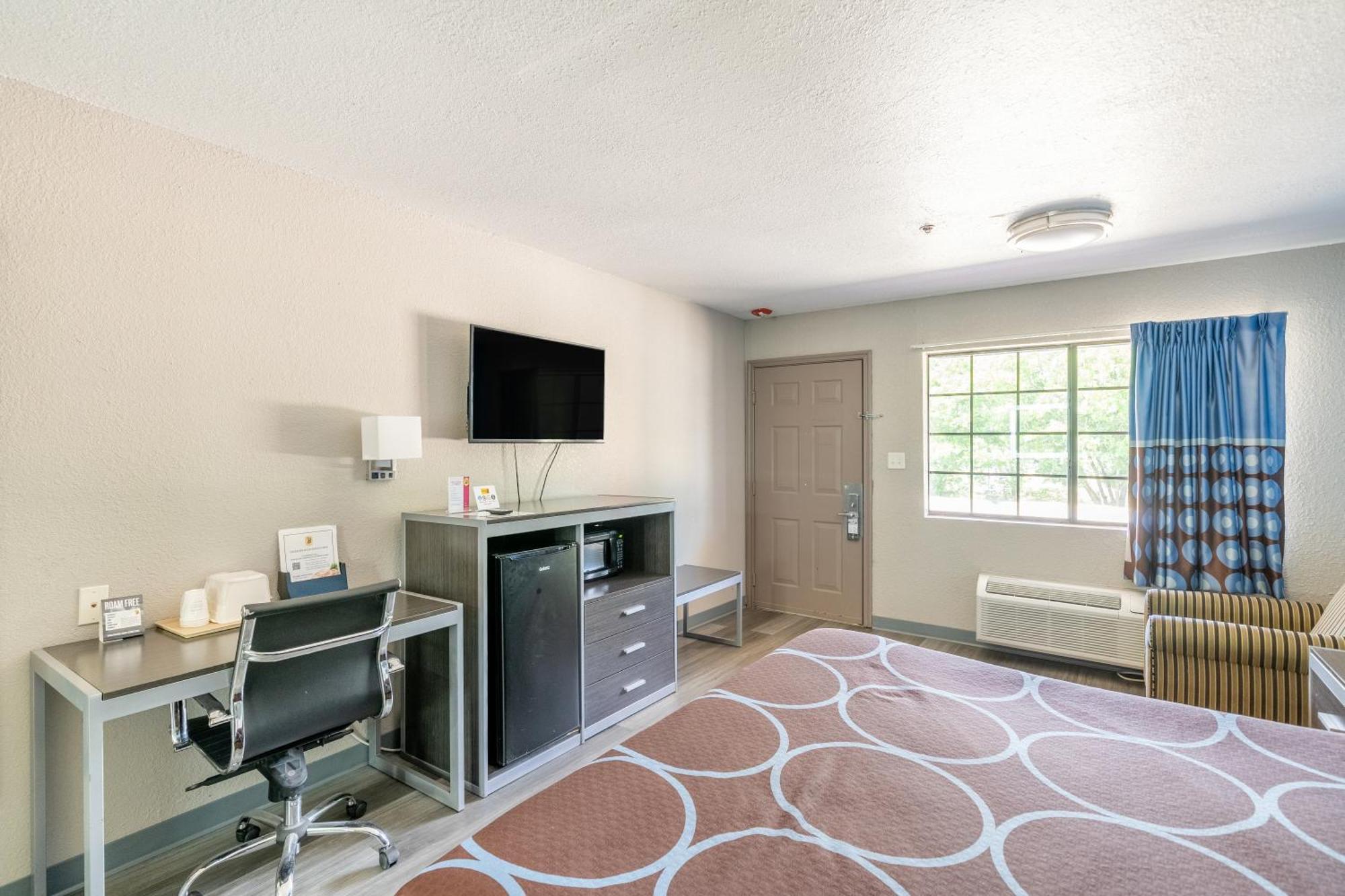 Super 8 By Wyndham San Antonio/Riverwalk Area מראה חיצוני תמונה